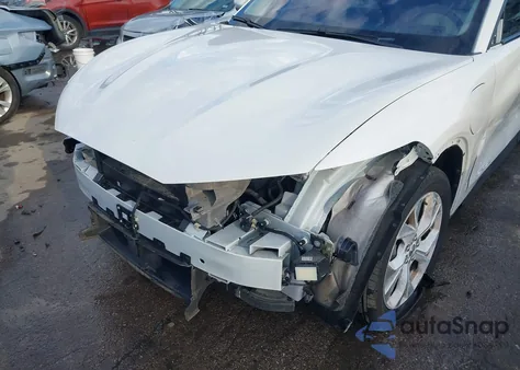 2022 Ford Mustang Mach-E Premium z USA, uszkodzony, nr VIN 3FMTK3SS9NMA05110